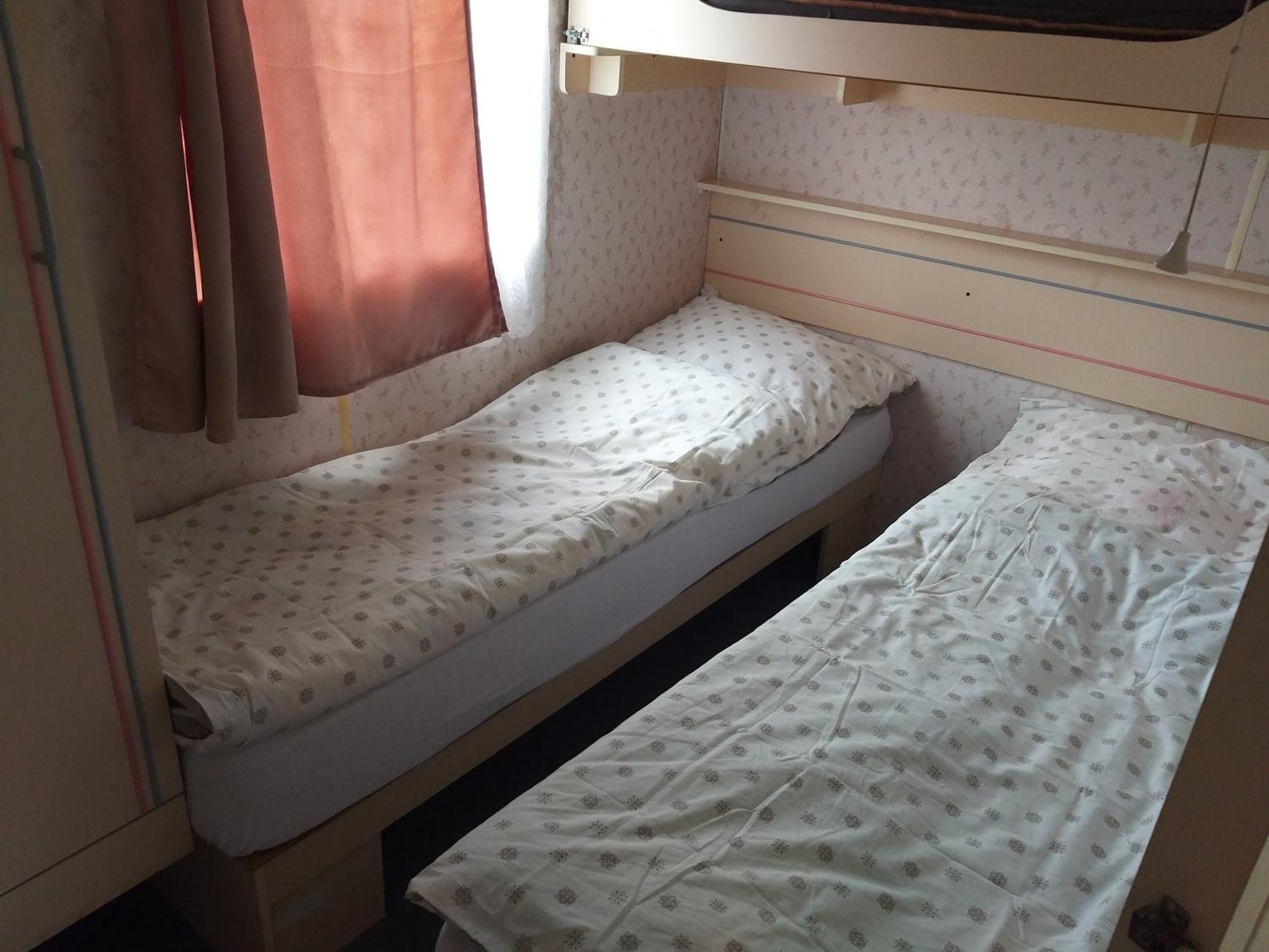 Dworek Leba I Domki Ranczo Itrich エクステリア 写真